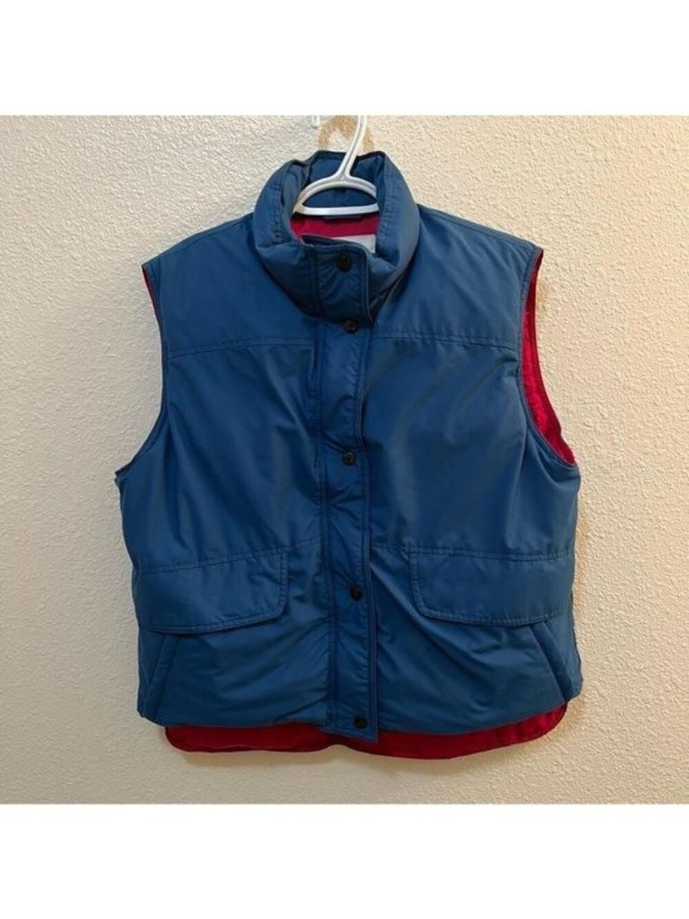 Vintage REI Women’s Blue with Red Lining Down Puffer Vest Sz 14